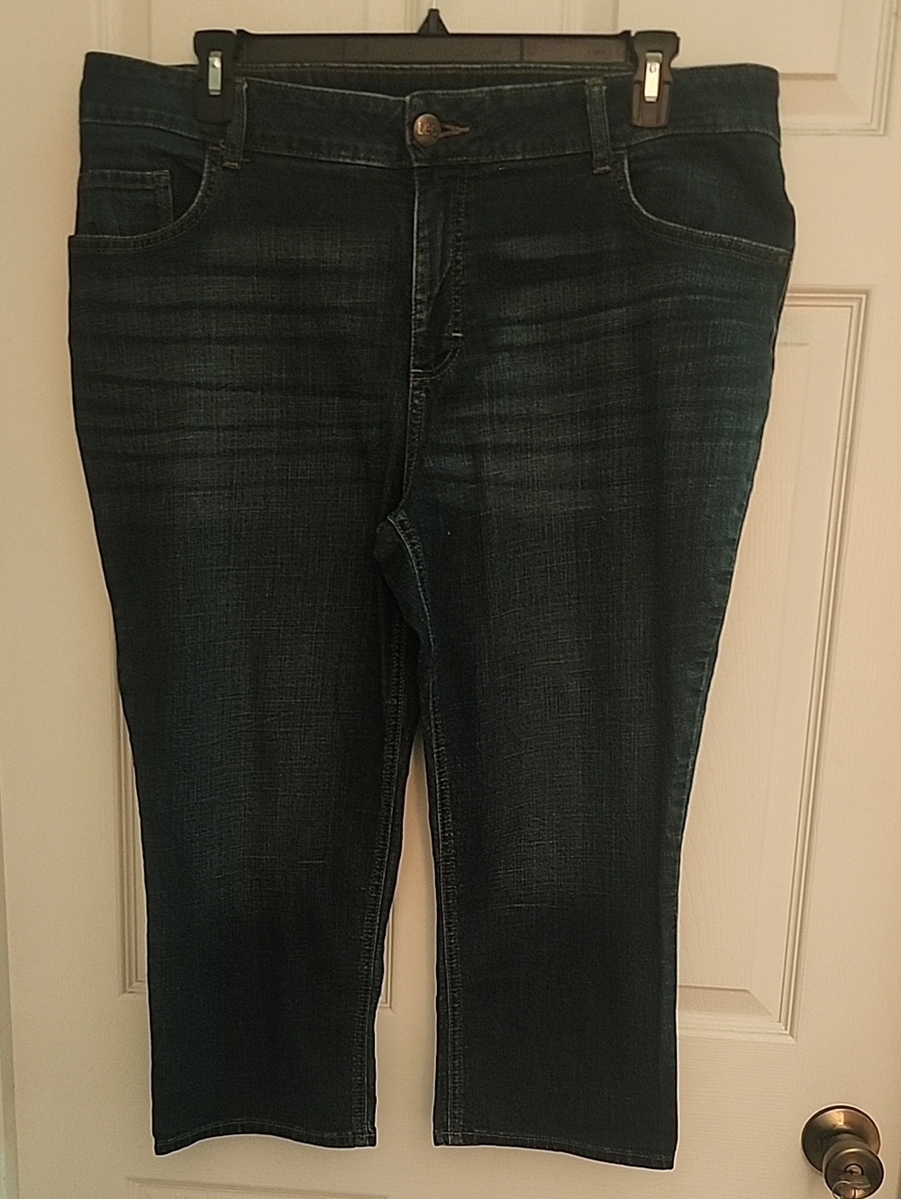 Lee Dark Blue  Capris